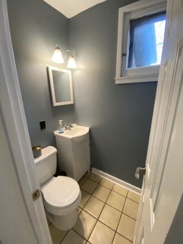 15 Sycamore St, Pittsburgh PA 15223-2236 exterior