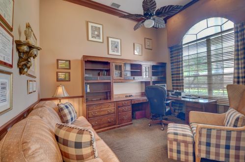 8280 Muirhead Cir, Boynton Beach FL 33472-5063 exterior