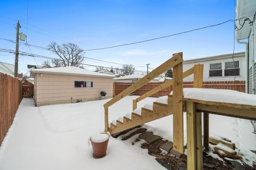 2019 19 Ave, Broadview IL 60153-1723 exterior