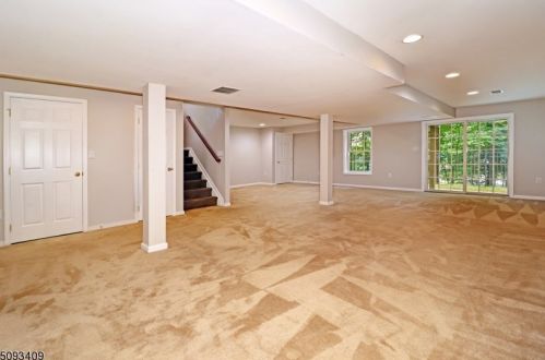 88 Henning Ter, Parsippany NJ 07834-3716 exterior