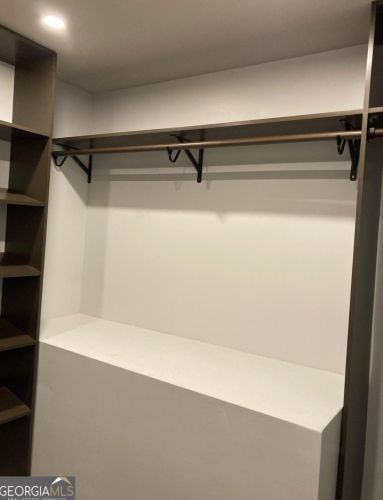 2933 Margaret Mitchell Ct, Atlanta GA 30327-1614 exterior