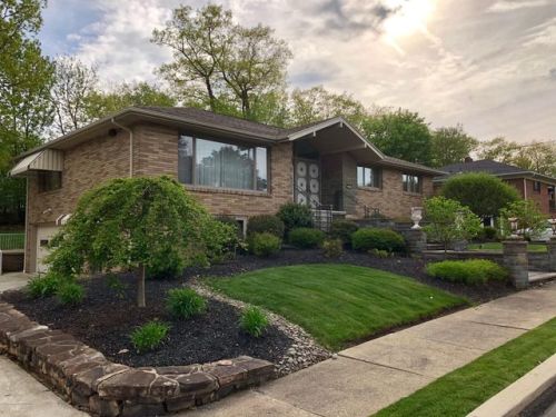 103 Yesu Dr, Scranton, PA 18505-2756