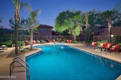 5800 Kolb Rd, Tucson AZ  14276-0908 exterior