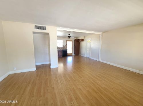 2407 37th St, Phoenix AZ  85008-2213 exterior