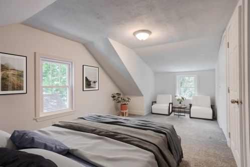 6 Johnson St, Peabody MA 01960-2311 exterior