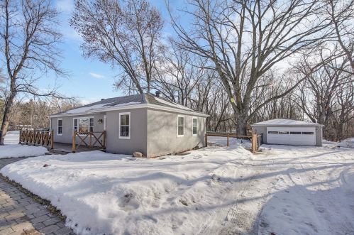 5214 County Line, Saint Paul MN 55110-1231 exterior