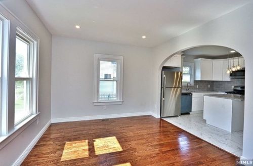 34 Enfield Ave, Montclair NJ 07042-3118 exterior