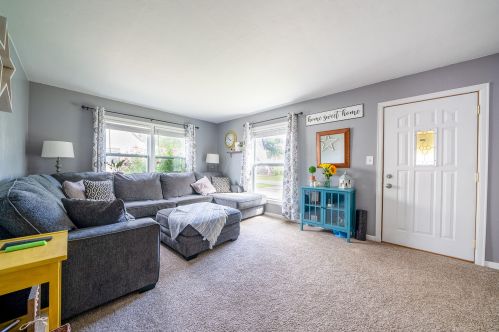 1280 Cornell Rd, Meskegon MI 49441-3834 exterior