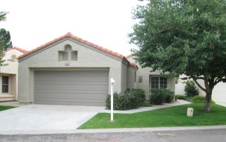 12019 40 Way, Phoenix AZ  85050-7232 exterior