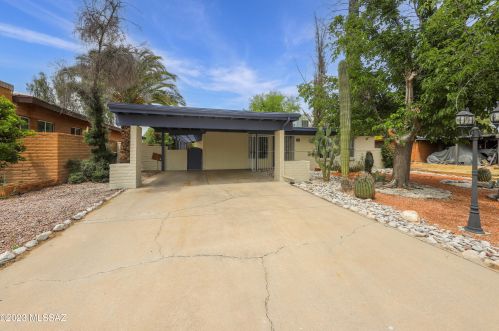 1851 Camino Pio Decimo, Tucson, AZ 85715-4501