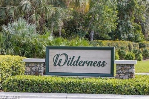 108 Wilderness Dr, Naples FL 34105-2641 exterior