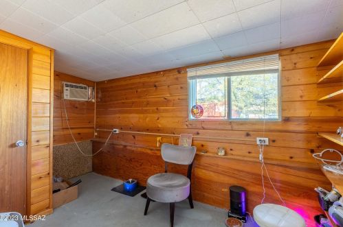 4602 Seneca St, Tucson AZ  85712-3272 exterior