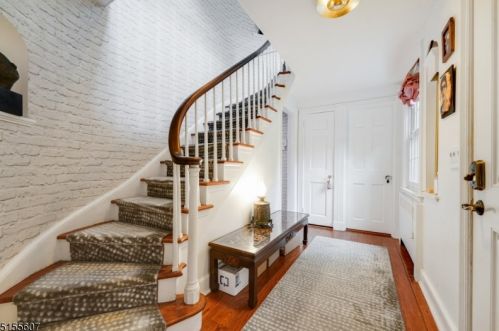 356 Fairmount Ave, Chatham Township NJ  07928-1719 exterior