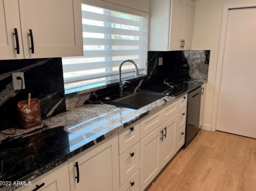 2317 Brill St, Phoenix AZ 85009-3123 exterior