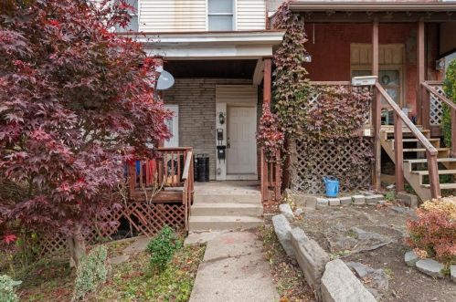 1320 Sycamore St, Pittsburgh, PA 15211-1242