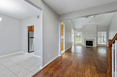 1715 Sandy Trail Ct, Humble, TX 77339-2933