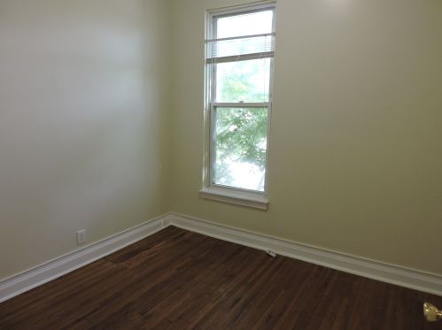 7352 Yale Ave, Chicago IL 60620-1702 exterior