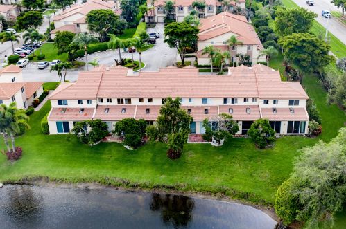 6816 Via Regina, Boca Raton FL 33433-3958 exterior