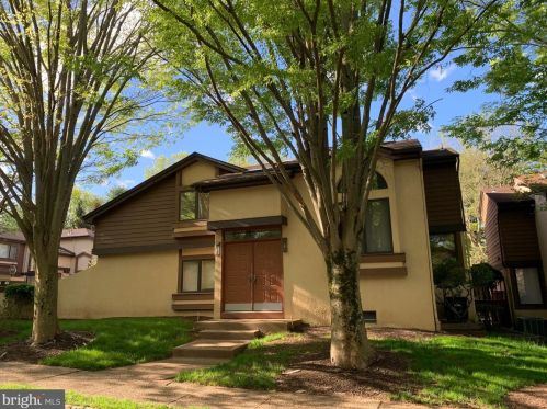 404 Sayre Dr, Princeton, NJ 08540-5853