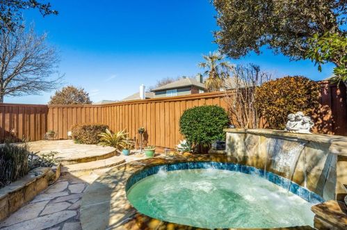 5732 Alister Ln, Frisco TX 75056-3716 exterior