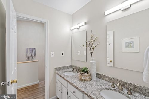 1634 Monroe St, Washington DC 20010-1803 exterior