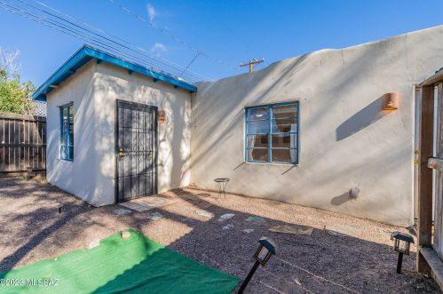 2221 2 St, Tucson AZ 85711-1058 exterior