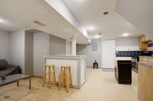 3743 Sayre Ave, Chicago IL 60634-2328 exterior