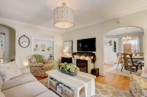 2350 58, Milwaukee WI 53219-2111 exterior