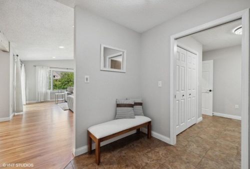 8316 Hollywood Rd, Berrien Springs MI 49103-9788 exterior