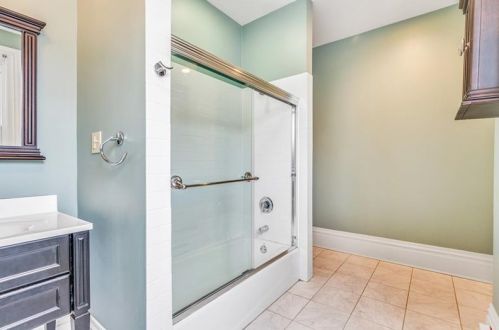 373 44 St, Pittsburgh PA 15201-1137 exterior