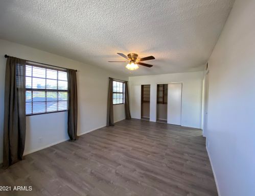 15814 38 Dr, Phoenix AZ 85053-3757 exterior