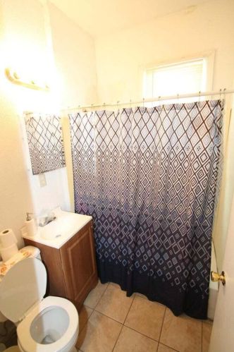 2508 35th St, Milwaukee WI  53210-3036 exterior