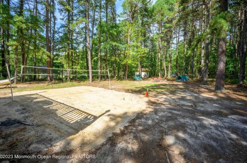 407 Stump Tavern Rd, Jackson Twp NJ 08527-3326 exterior