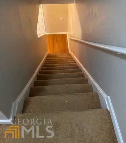 5626 Strathmoor Manor Cir, Lithonia GA  30058-2633 exterior