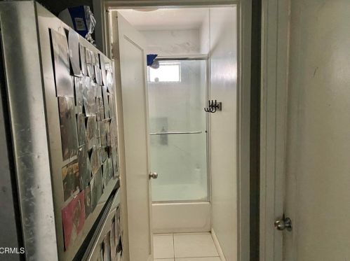 154 Hughes Dr, Oxnard CA  93033-5328 exterior