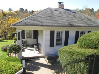 942 Margaretta Ave, Pittsburgh PA  15234-1301 exterior