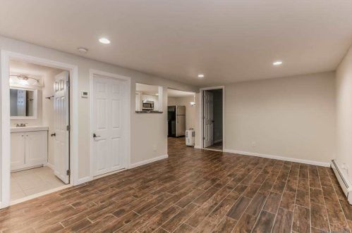 915 Church St, Bohemia NY 11716-5007 exterior