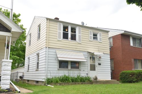 2156 71, Milwaukee WI 53213-1802 exterior