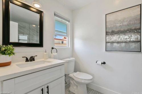 3994 Iowa St, San Diego CA 92104-2605 exterior