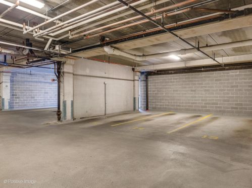 833 15th Pl, Chicago IL 60608-1502 exterior