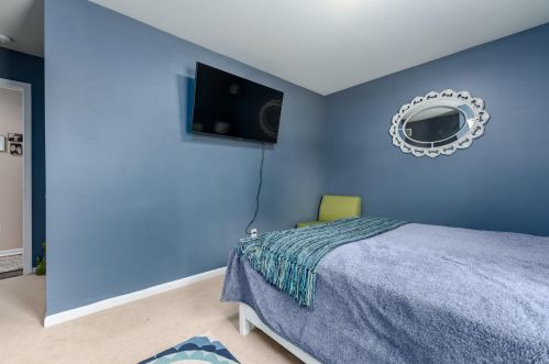 7362 Milan Dr, Kalamazoo MI 49024-3052 exterior