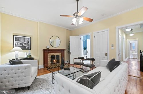 2010 Hillyer Pl, Washington DC 20009-1006 exterior