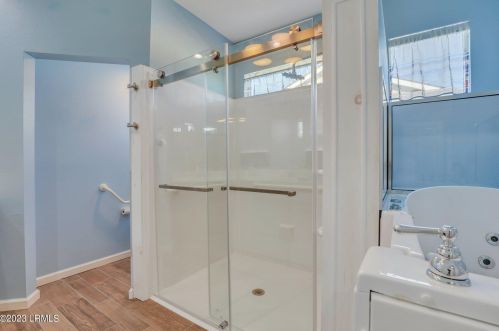 150 Colonel Thomas Heyward Rd, Bluffton SC 29909-5035 exterior