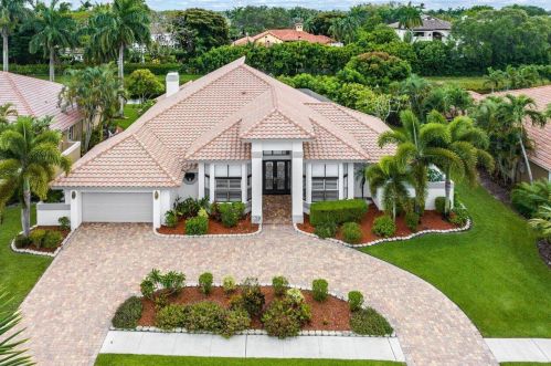 6670 Newport Lake Cir, Boca Raton, FL 33496-3001