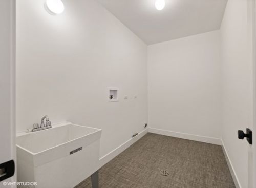 2514 Polk St, Chicago IL 60612-4126 exterior