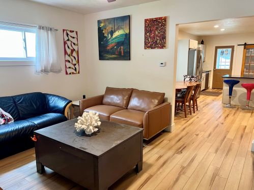 1172 Dale Ave, Meskegon MI 49441-2209 exterior