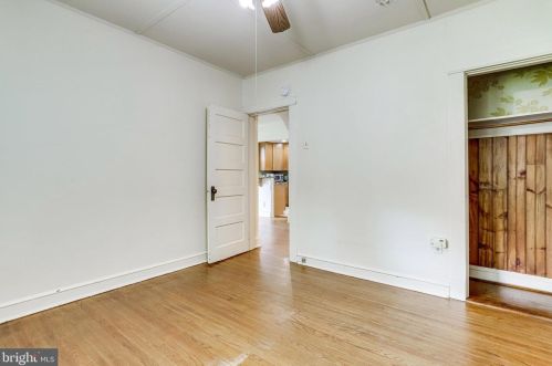 1801 Commonwealth Ave, Alexandria VA 22301-1403 exterior