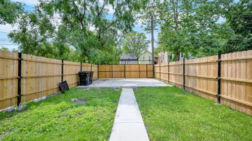 11948 Parnell Ave, Chicago IL  60628-5922 exterior