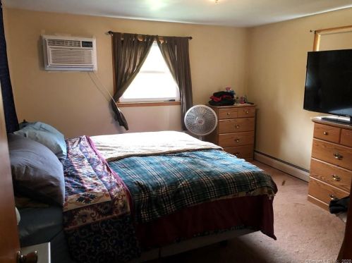 81 Ivain Rd, Torrington CT 06790-4416 exterior