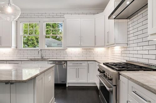 467 Burlington Rd, Atlanta GA 30307-1106 exterior